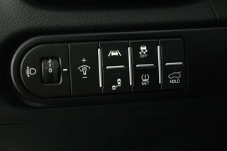 Kia ProCeed 1.5 T-GDi GT-Line Automaat  - Navigatie - Cruise Control - Stoel-/stuurverwarming - Climate Control - Fabrieksgarantie tot 01-2031 / 19
