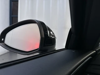 Audi A4 Avant 35 TFSI S Edition Competition LED Stoelverwarming Camera DAB+ Navigatie / 28