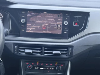 Volkswagen Polo 1.0 TSI Highline Business R Navi/ CarPlay / 18
