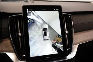 Volvo XC90 2.0 T8 Plug-in hybrid AWD Ultra Dark  Panoramadak Bowers & Wilkins Leder Memory 360 Camera 7 Persoons / 23
