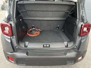 Jeep Renegade 4xe 240PK Plug-in Hybrid The North Star (Elektrisch Schuifdak - Navigatie - Adaptieve Cruise Controle - LED - Automatische Airco 4WD - Camera - Stuur & Stoel verwarming) / 7