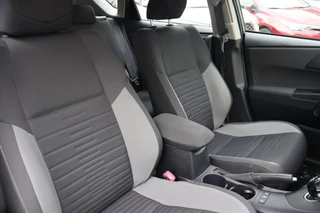 Toyota Auris 1.8 HYBRID ASPIRATION 5-DEURS CAMERA CRUISE NL-AUTO AFN.TREKHAAK NAVI CRUISE LM-VELGEN / 15
