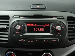 Kia Picanto 1.0 CVVT First Edition Climate control | Cruise control / 28