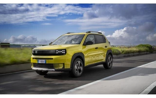 Fiat Grande Panda La Prima 11 kW 44 kWh Fiat Grande Panda La Prima 44 KWh / Nu te bestellen / FIAT Dealer Flevoland / 4