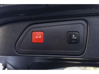 Peugeot 3008 1.6 HYbrid 225 Blue Lease Allure | 98% SOH | NL auto | Camera / 36