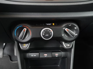 Kia Picanto 1.0 DPI DynamicLine  - Airco - Cruise Control - Navigatie - DAB - Apple Carplay/Android Auto Fabrieksgarantie 24-03-2032 of 150.000 km / 32