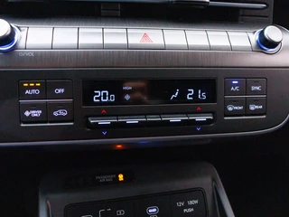 Hyundai Kona Electric LR Pure Edition 64.8 kWh Demo-voordeel / 39