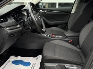 Skoda Octavia Combi 1.0 e-TSI Business Edition / ACC / 18'inch / 8
