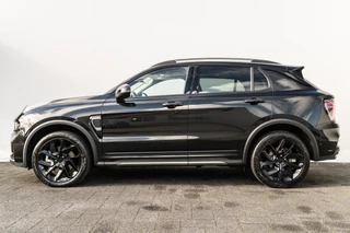 Lynk & Co 01 1.5 Plug-in Hybrid 262 Pk I Black Pack 360 Camera | Panoramadak I 75 km Elektrisch I NL Auto I 20 inch. LMV l 1e eigenaar / 2