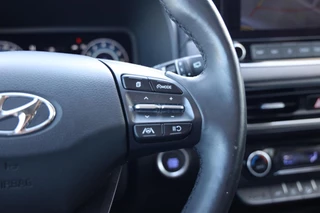 Hyundai Kona 1.0 T-GDI Premium Sky|Schuif/kanteldak|HUD|Stoelverwarming/verkoeling| / 29