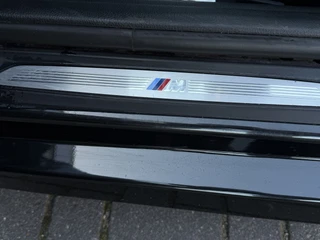 BMW 3 Serie Touring BWJ 2019 330i 252 PK High Executive M-SPORT AUTOMAAT | PANO | LEDER | STOELVERW. | NAVI | CLIMA | CRUISE | FULL LED | 19" LMV | CAMERA | PDC | / 45