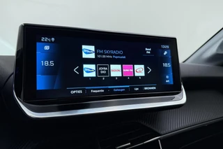 Peugeot 208 1.2T 100pk Allure Pack | Climate & Cruise Control | Navigatie | 3D Cockpit | Parkeersensoren | / 26