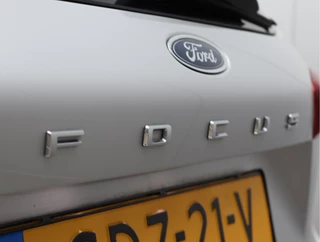 Ford Focus Wagon 1.0 EcoBoost Hybrid Titanium  | Trekhaak | Navigatie | Org. NL / 15