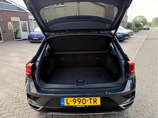 Volkswagen T-Roc 1.5 TSI Style Business  Panoramadak, Stoelverwarming, App Connect / 20