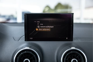 Audi Q2 1.0 TFSI Sport  | NL Auto | Bluetooth / 36