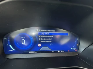 Ford Focus 1.0 EcoBoost Hybrid ST Line X  | Adapt. Cruise | Apple/Android | Stuur- en stoelverwarming | Keyless | PDC v+a incl. camera / 109