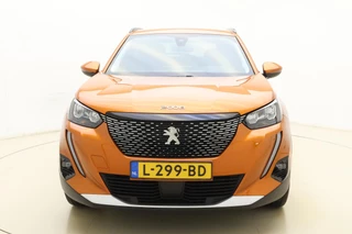 Peugeot 2008 1.2 PureTech Allure Pack Apple carplay/Android auto | Achteruitrijcamera | Automatische airco | Cruise control | LED verlichting | Lichtmetalen velgen 17'' | / 7