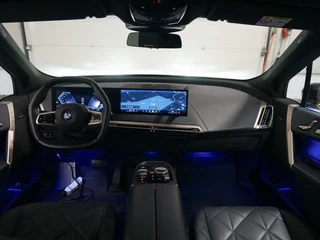 BMW iX xDrive40 Skylounge CoPilot | Elektr. Trekhaak | Harman Kardon / 8