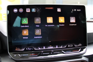 CUPRA Formentor 1.5 TSI e-Hybrid Business  | Trekhaak | Eclipse pack | Panoramadak / 17