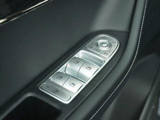 Omoda 5 SHS 1.6 T-GDi SHS-H Premium  - Registratie voordeel! - Kantel/Schuifdak - Adaptieve Cruise control - Ventilatie Voorstoelen - Privacy Glass - Stoel/Stuurwiel Verwarming - 1000KM Rijbereik -  7 Jaar Fabrieksgarantie / 21