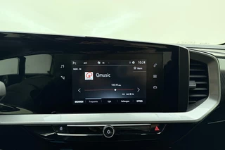 Opel Mokka 1.2 Turbo Level 4 | 130 PK | Trekhaak | Parkeer Camera Achter | Apple Carplay & Android Auto | Airco | DAB+ | Privacy Glas | Zwart Dak | / 23