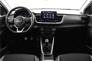 Kia Stonic 1.0 T-GDi MHEV GT-Line  - Carplay/Android Auto - Cruise Control - Climate Control - Navigatie - Stoel/Stuur Verwarming - - Fabrieksgarantie tot 10-2031 / 32