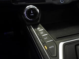 Lynk & Co 01 1.5 PHEV Plug-In ZWARTE HEMEL/360CAM/SCHUIFDAK/LED/20"LMV! / 7