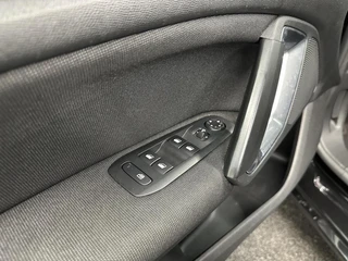 Peugeot 308 SW 1.2 PureTech Allure CARPLAY NAVI CRUISE ECC DAB. / 17
