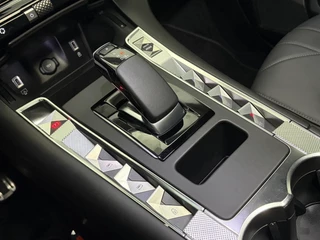 DS DS 7 1.6 PHEV 300 4x4 Pallas / 38