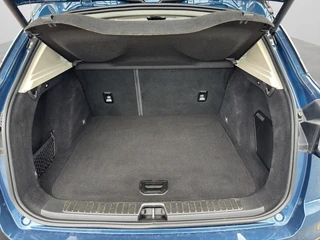 Lynk & Co 01 1.5 Plug in Hybride Pano, Carplay, Camera,ACC / 15