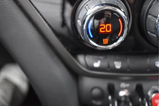 MINI Countryman Mini 1.5 Cooper Chili NAVI,LM WIELEN,PDC,BOEKJES,NAP EN ONDERHOUDSHISTORIE / 21