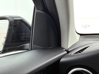 Mercedes-Benz GLC-klasse 300e 4MATIC Business Solution Luxury CAMERA | TREKHAAK | NAVI & CARPLAY / 13