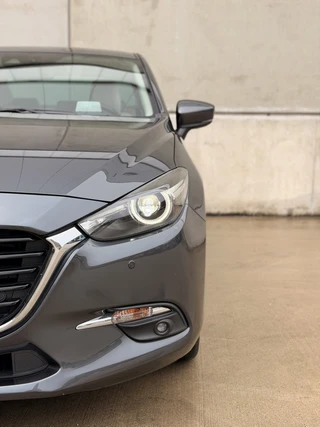 Mazda 3 Sedan 2.0 SkyActiv-G Leder HUD 18' Camera Keyless Navi Cruise Clima / 30