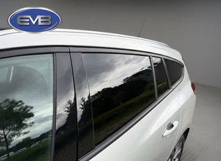 Ford Focus Wagon 1.0 EcoBoost AUTOMAAT Hybrid ST Line Style stoelverwarming, elect bed. trekhaak, 1 e eigenaar, NL auto met nap / 10