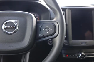 Volvo XC40 1.5 T2 Momentum Core|Automaat|LED|Camera|Cruise|Navi|Clima / 12
