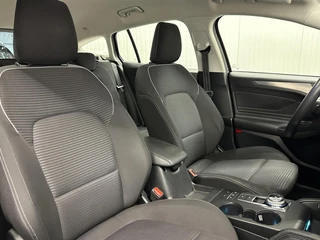 Ford Focus Wagon 1.5 EcoBlue Business NAVI CARPLAY CRUISE ECC STOEL/STUUR VERWARMING. / 14
