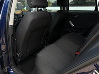 Audi Q2 35 TFSI S 150pk Edition / CarPlay / 16