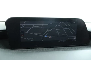 Mazda 3 2.0 e-SkyActiv-G M Hybrid 122  Head Up! Navigatie, Airco / 23