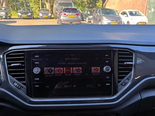 Volkswagen T-Roc 2.0 TSI 4MOTION SPORT ! TREKHAAK/1700KG TREK./ADAP.CRUISE / 18