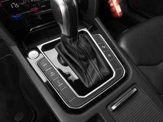Volkswagen Arteon Shooting Brake 1.4 TSI EHybrid R-Line Business Pano 360 Camera Leder Elek. Trekhaak / 53