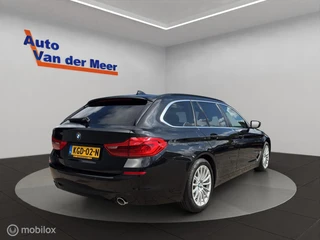 BMW 5-serie Touring 530i xDrive / Panoramadak / M-sport / 10