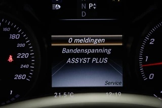Mercedes-Benz C-Class Estate 200 Premium Plus / 36