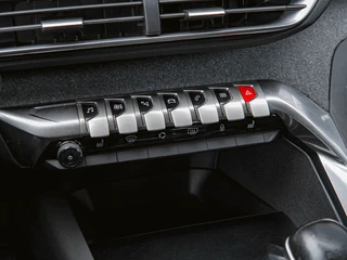 Peugeot 3008 1.2 PureTech Première | LEDER | TREKHAAK | NAP | ELEK KOFFERBAK / 24
