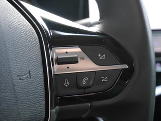 Peugeot 308 1.2 PureTech Allure | 130PK | Navigatie | Climate control | Lichtmetalen velgen | Achteruitrijcamera | Keyless entry en start | Parkeersensoren v+a / 21