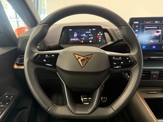 CUPRA Born Impulse 62 kWh  Virtual Cockpit Apple/Android Auto PDC 24 Maanden garantie* (Vraag naar de voorwaarden) / 6