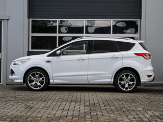 Ford KUGA 1.5 ST-line Titanium | Navi | Xenon | Climate control | PDC v+a | Cruise control | Stoelverwarming | Trekhaak / 5