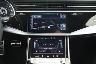 Audi Q7 55 TFSIe 381pk quattro Pro Line S Leder Memory Sluithulp B&O Panoramadak Camera Stoel + Stuurverwarming Luchtvering Navigatie 2x S-Line / 15