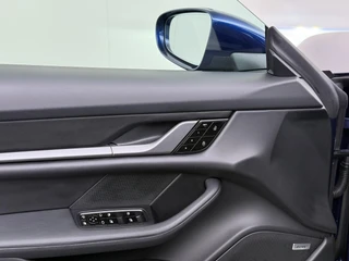Porsche Taycan 4S Performance 84 kWh SOH 91%| VAN: 56.900,- VOOR: 53.877,- UW HERFSTVOORDEEL: 3.023,-| 18 VOUDIGE STOELVERSTELLING| PORSCHE DEALER ONDERHOUDEN| ORIG. NL NAP 1STE EIGENAAR| 360 CAM| PANORAMADAK| / 21