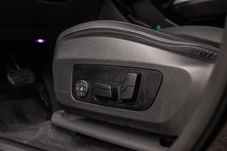 BMW 2-serie Active Tourer 230e xDrive Luxury Line | 1e eigenaar | BTW auto | Driving Assistant | Harman Kardon | 360 camera | Panoramadak | Head-up | M-sportstuur | Keyless entry / 45