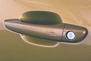 Jeep Avenger 1.2 e-Hybrid Summit Keyless JBL Elektrische Achterklep Achteruitrijcamera / 18